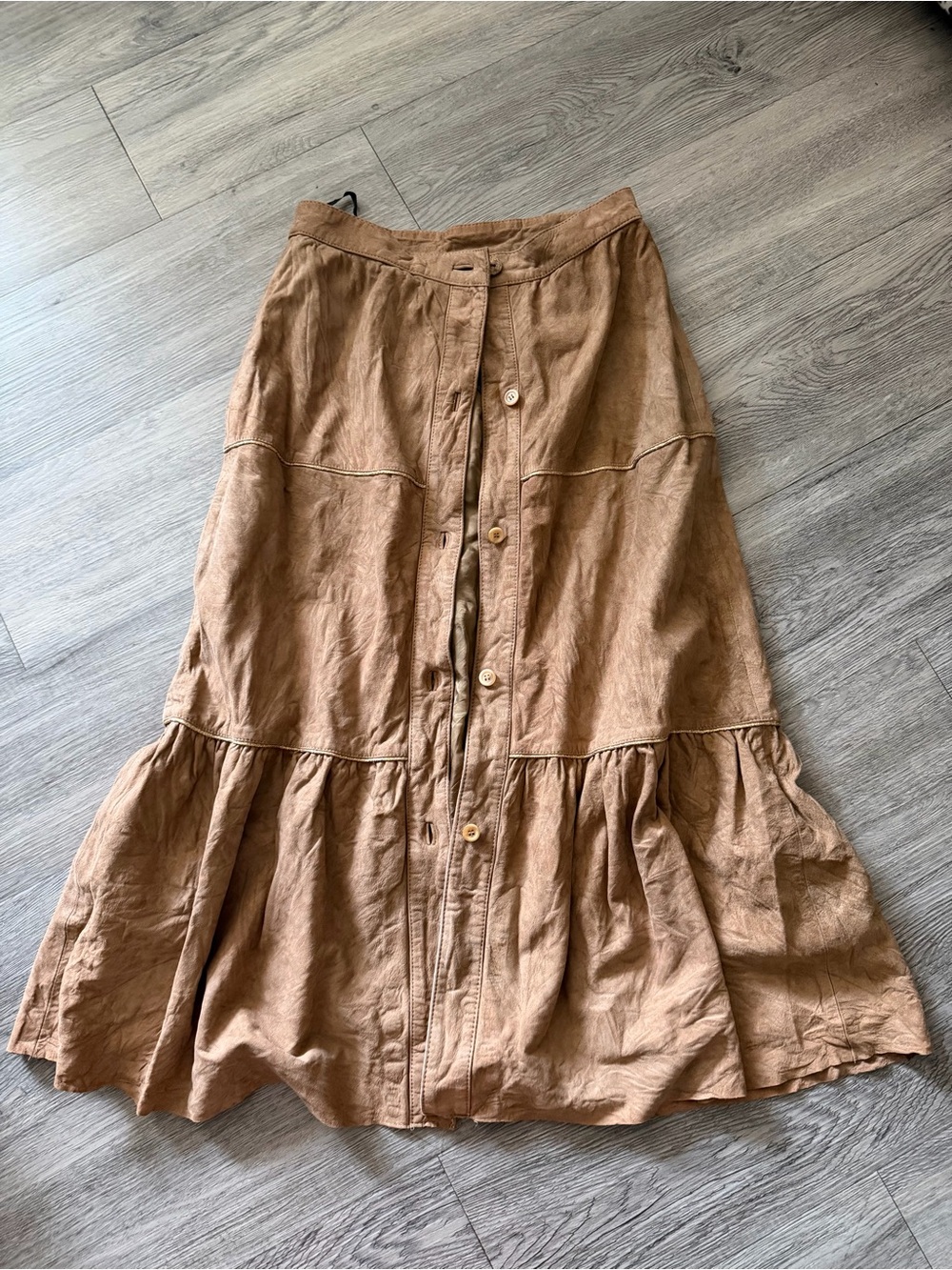 Tiered A-Line Midi Skirt in Tan